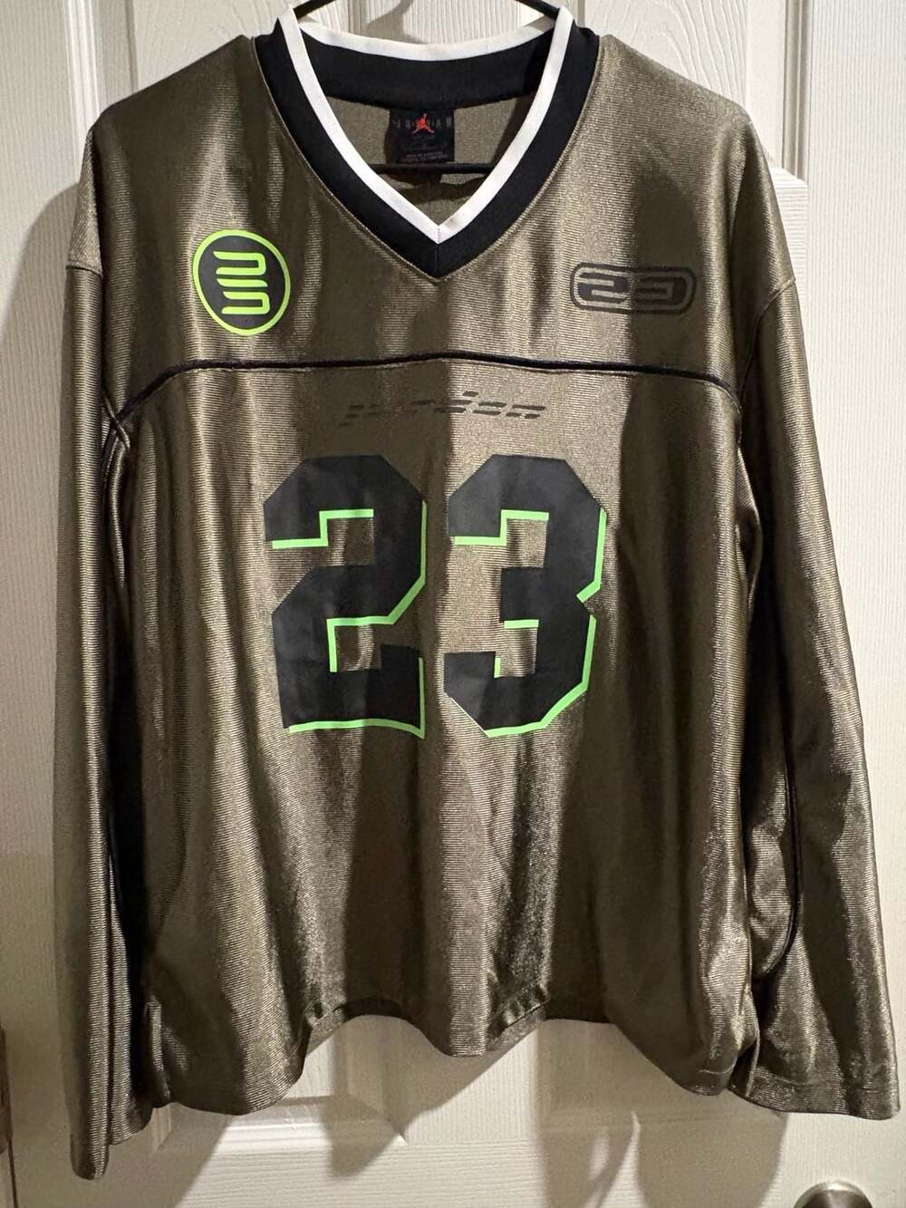 Jordan Women's Long-Sleeve Jersey Top Medium Olive HF9459-222 Size L